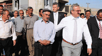 Vali Karaloğlu, Gelincik Sınır Ticaret Merkezi'nde İncelemelerde Bulundu