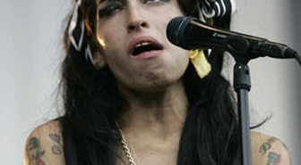 Amy Winehouse Neden Öldü?