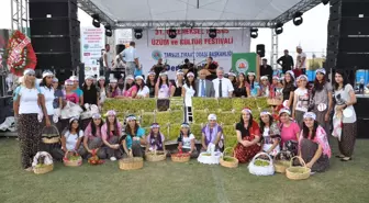 Tarsus'ta Üzüm Festivali Coşkusu