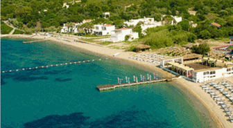 Mambo Beach Volley'in İlk Şampiyonu Kupasını Aldı