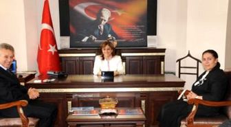 Bakan Şahin, 'şiddete Uğrayan Kadınların Sorunlarını Çözecek Tedbirler Alıyoruz'