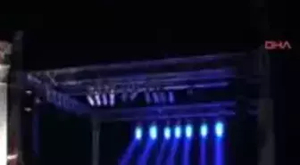 Tarihi Apollon Tapınağı'nda Tango