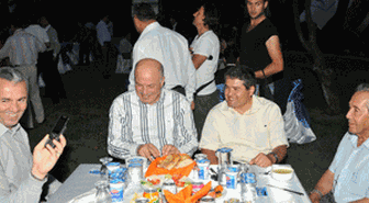 Protokole Boğaz İftarı