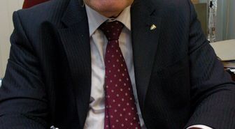 Mahkeme Kararına Rağmen Pazarı Kaldırmayan Başkana Dava