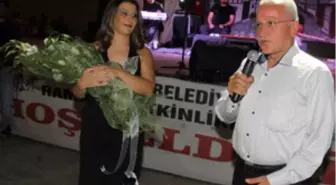 Ramazan Etkinliklerinde Yerel Sanatçılar Geçidi