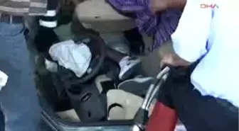 Otomobili Tahliye Kanalına Düştü; 4 Yaralı