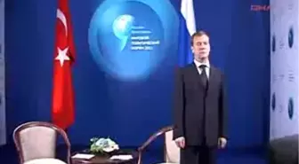 Cumhurbaşkanı Gül, Medvedev ile Görüştü