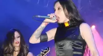 Dövmeciler Rock Konseriyle Coştu