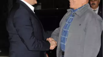 Tevhit Karakaya'dan Başkan Uğurlu'ya Ziyaret
