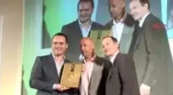 Londra'da Türk Mimarlara Ödül Yağmuru