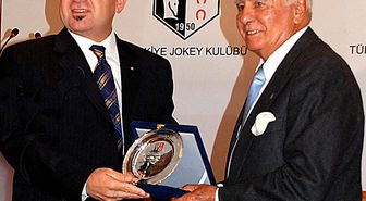 Dha'ya Türkiye Jokel Kulübü'nden Ödül