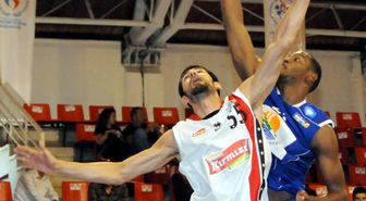 Bandırma Kırmızı-Antalya Büyükşehirspor: 85-83