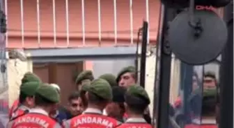 Poyrazköy Davasının Duruşmasında 'evlilik Yıldönümü' Kutlaması
