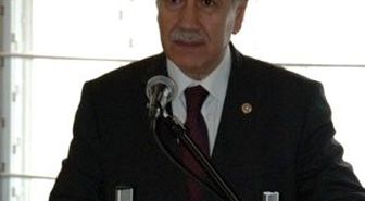 'O Laf Kılıçdaroğlu'nun Alnına Yapışır'