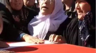 Akşehir Şehidini Uğurladı