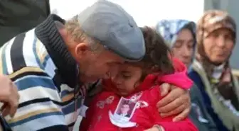 Şehidi 10 Bin Kişi Uğurladı