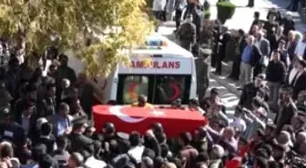 'BDP ve PKK Temsilcimiz Olamaz!'