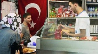 Erdoğan Sevgisi Başını Derde Soktu