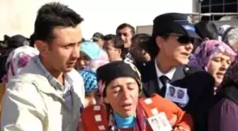 Şehit Polis Memurları İçin Tören
