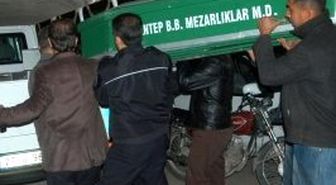 Alkollü Baba Kızını Öldürdükten Sonra Kuzenine Haber Verdi: Kızımı Bıçakla Kestim, Gidip Bakın