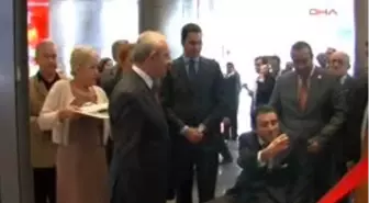 Engelli Muhammed'in Resim Sergisini Kılıçdaroğlu Açtı