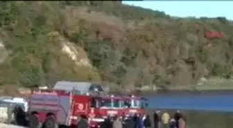 Balık Tutmak İçin Açıldıkları Gölde Kaybolan 4 Kişiden Birinin Cesedine Ulaşıldı
