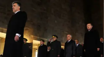 Büyük Önder Atatürk, Anıtkabir'de Devlet Töreni ile Anıldı