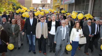 'Entelköy Efeköy'e Karşı'nın İlk Galası