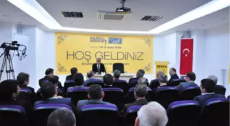 Hatemi Beylikdüzü'nde Vakfın Önemini Anlattı