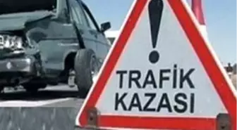 Kocaeli'de Trafik Kazası: 2 Yaralı