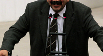 Meclis'te Günün 'Bardak' Esprisi