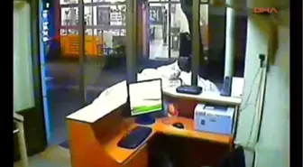 Aydın Uslanmaz Hırsız Yine Cezaevinde Son Hırsızlık Anı Güvenlik Kamerasında