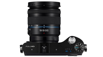 Samsung NX200 Şubat'ta Türkiye'ye Geliyor