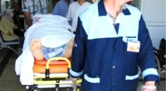 Sivas'ta Halk Otobüsü ile Pikap Çarpıştı: 8 Yaralı