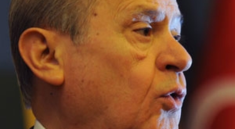 'Sarkozy Tam Bir Sefillik Örneği'
