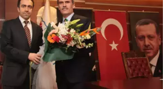 'Yerel Yöneticinin Lüksü Yok'