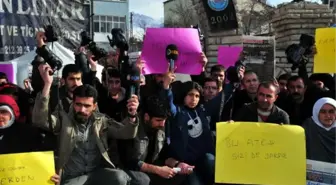 Van'da Kck'dan Gözaltına Alınan Gazeteciler İçin Gösteri
