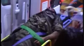 Kar Yağışı Nedeniyle Kayganlaşan Yolda Minibüs Takla Attı: 6 Yaralı