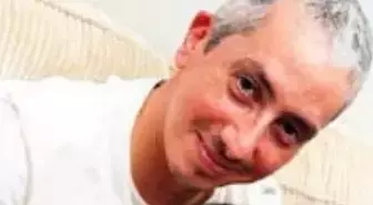 Eşiyle Düet Yaptı