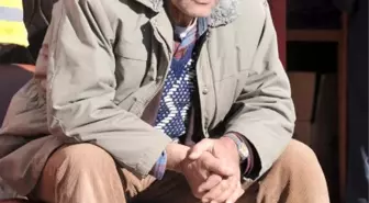 Tavana Asılı Cesedi Bulundu