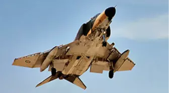 İranlı Pilotun Büyük Başarısı