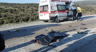 Pazar Yolunda Kaza: 1 Ölü, 6 Yaralı