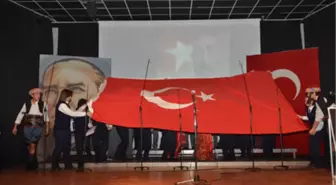 Şairimiz Ersoy, Minnetle Anıldı