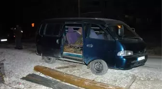 İnşaattan Demir Çalan 2 Kişi Suçüstü Yakalandı