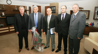Yahya Kaptanlılardan Hizmet Teşekkürü