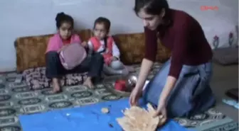 Muşlu Elif Tavuk Karası Yüzünden Okuyamadı