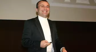 Düzce Üniversitesi'de Etkili İletişim ve Beden Dile Semineri