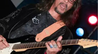 Efsane Gitarist Jımı Hendrıx'in Türkiye Rüyasını Kardeşi Leon Hendrıx Gerçekleştiriyor