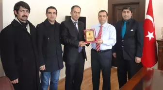 Spor Kulübü Yöneticilerinden Valiye Teşekkür Ziyareti