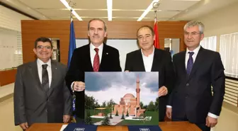 Hamitler Mezarlığı'na Cami